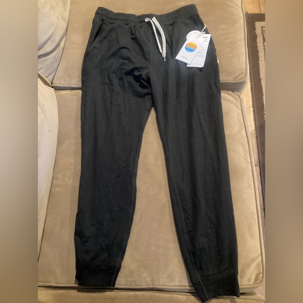 Vuori Performance Jogger